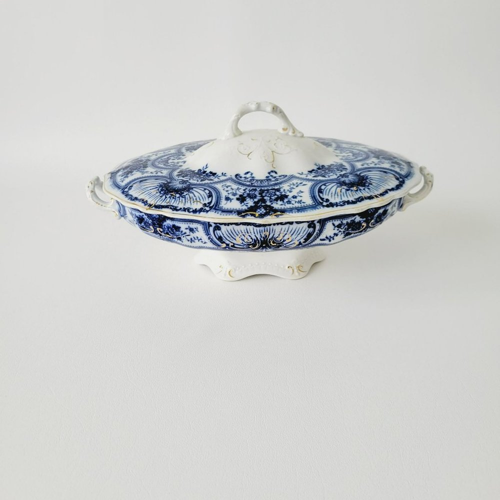 J&G Meakin Flow Blue Covered Vegetable Dish, Embossed w/Gold Accents, England - Picture 16 of 16